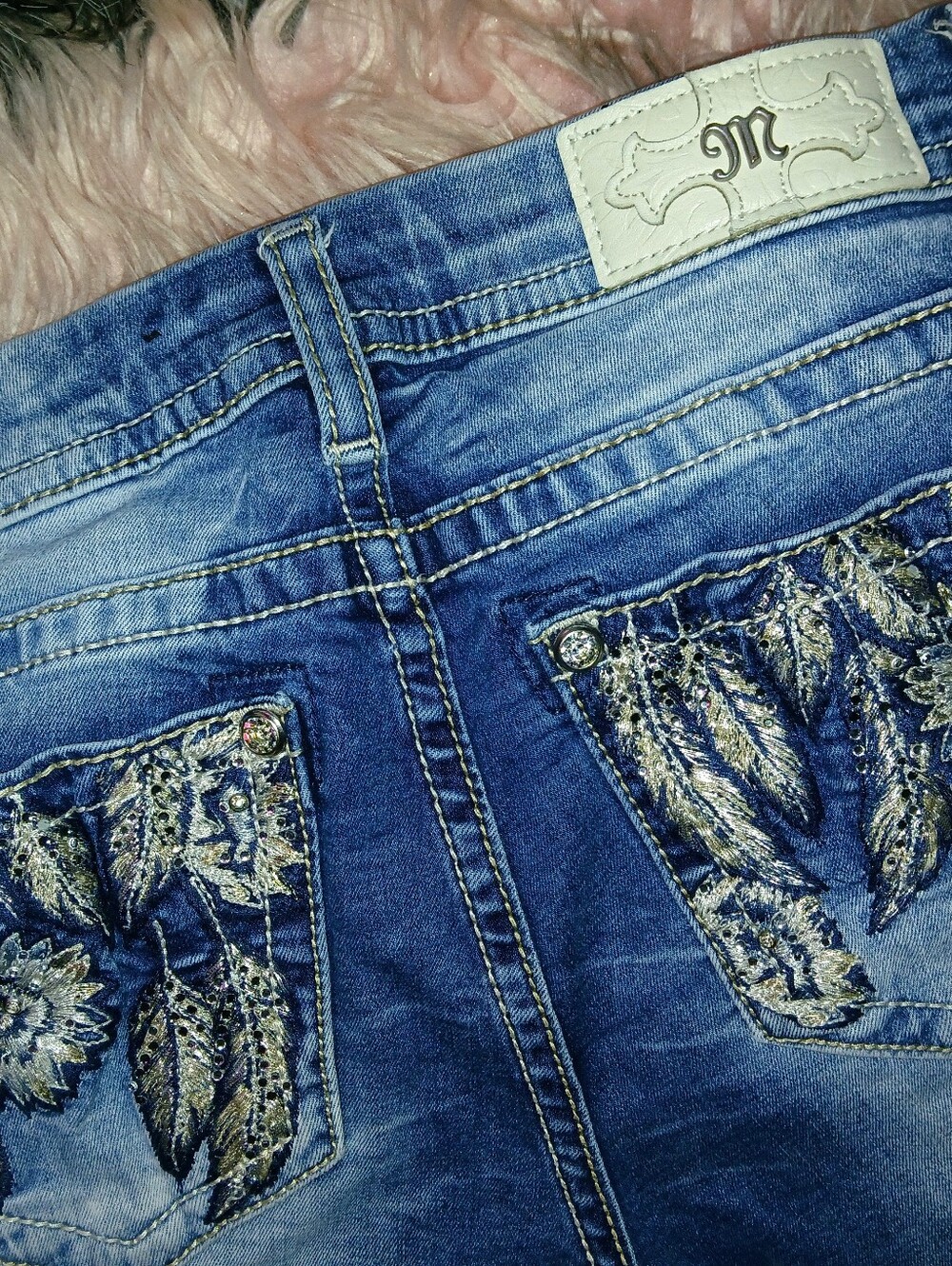 Miss Me Jeans - Midrise Easy Crop